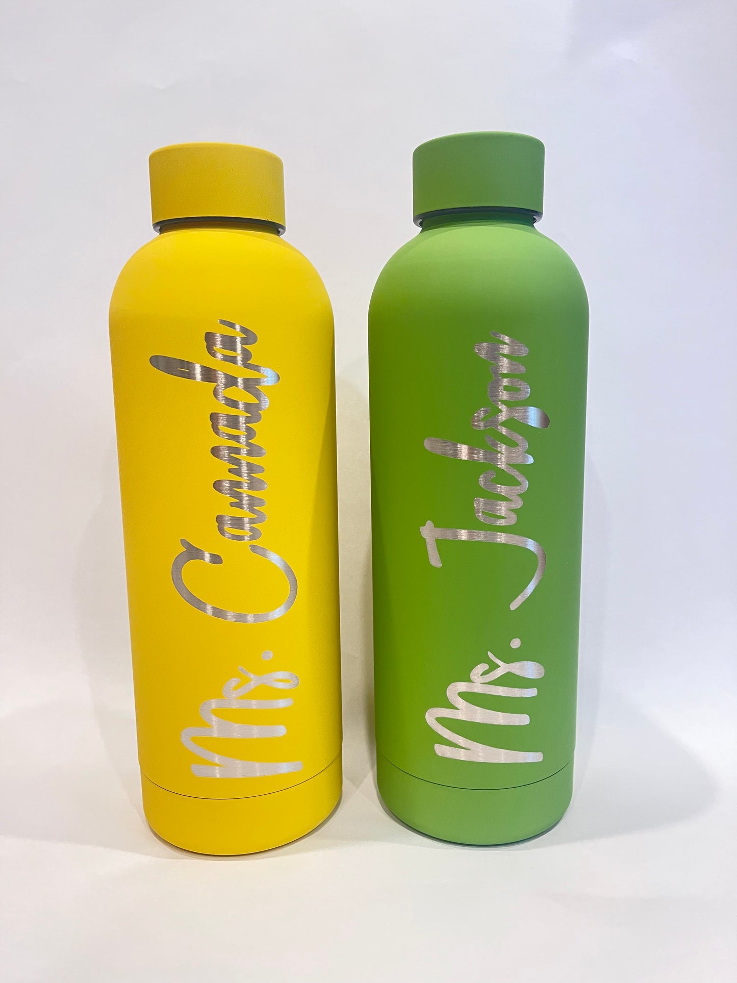 CUSTOM ETCHED .5L RUBBER COATED WATER BOTTLE